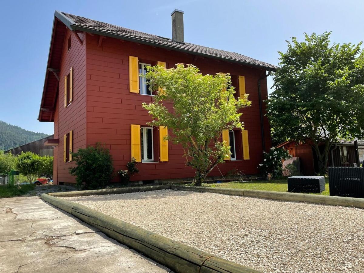 Villa Olian - Au Coeur Du Val-De-Travers Ngoại thất bức ảnh
